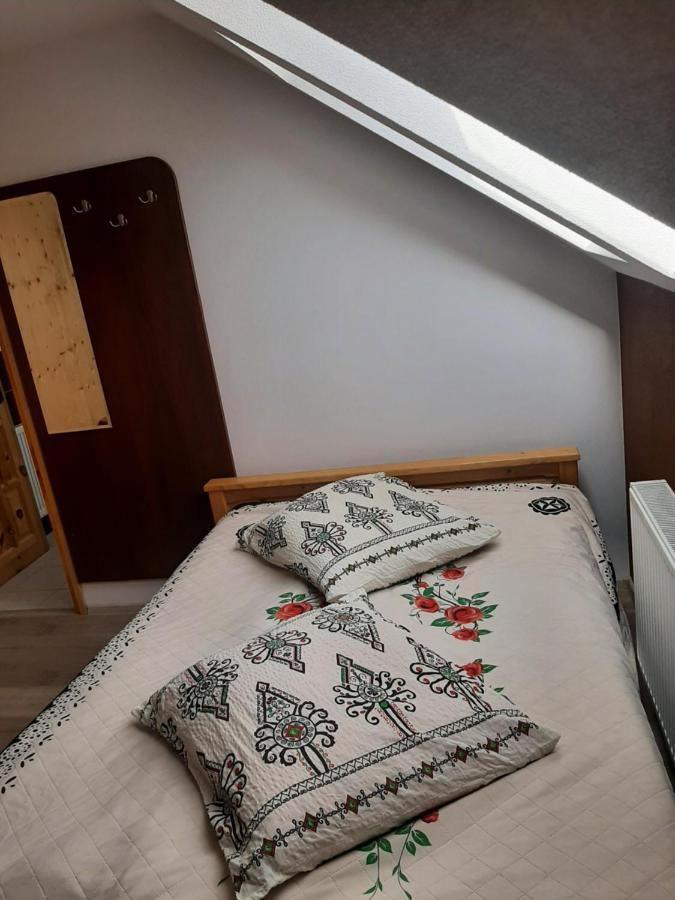 Pokoje U Mrugaly Czerwienne Chambre photo
