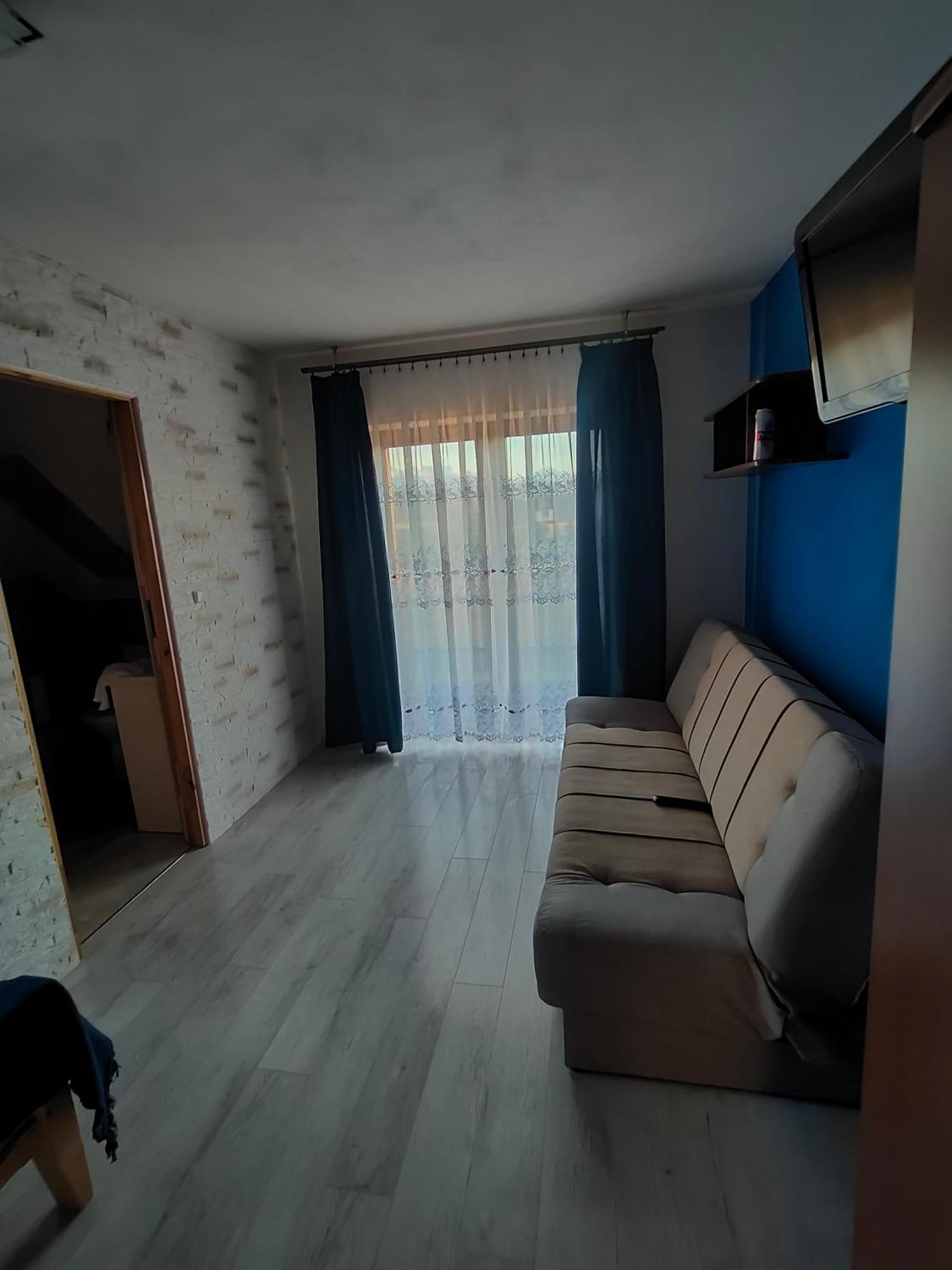 Pokoje U Mrugaly Czerwienne Chambre photo