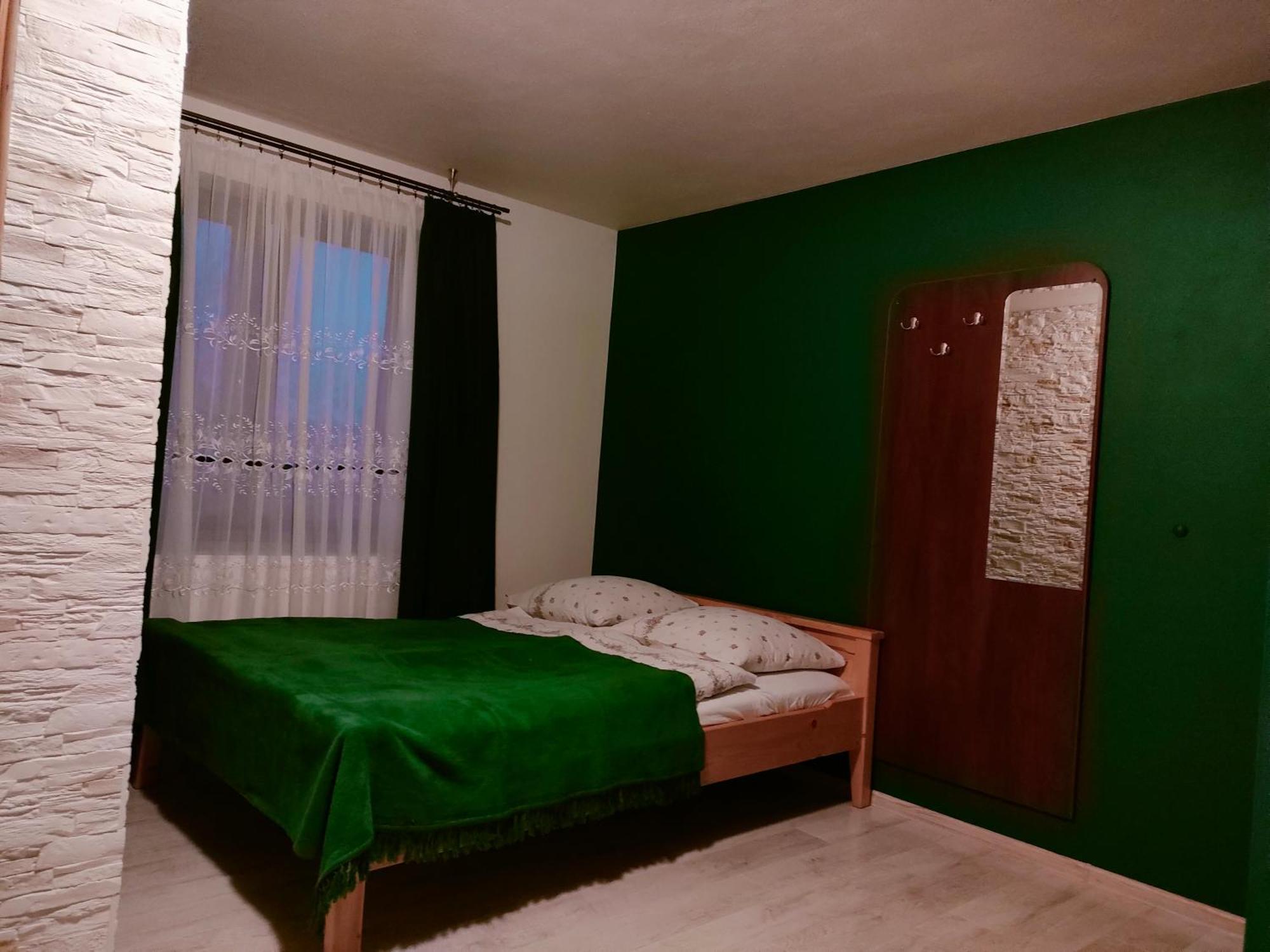 Pokoje U Mrugaly Czerwienne Chambre photo