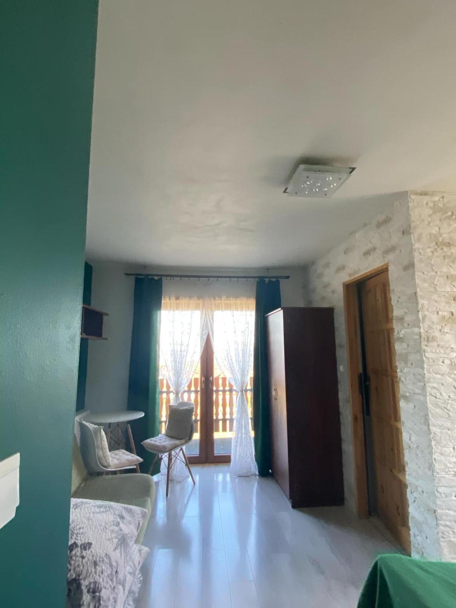 Pokoje U Mrugaly Czerwienne Extérieur photo