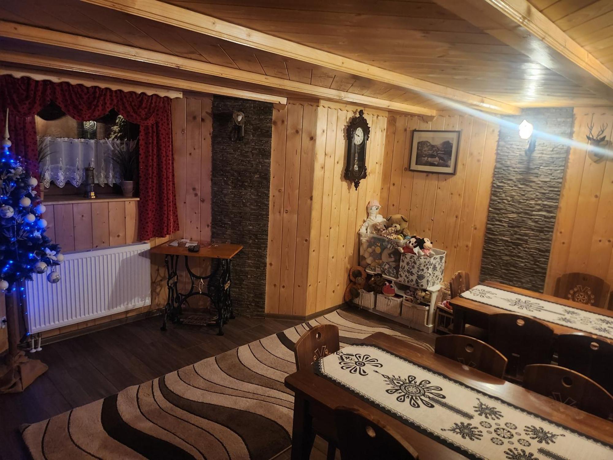 Pokoje U Mrugaly Czerwienne Extérieur photo